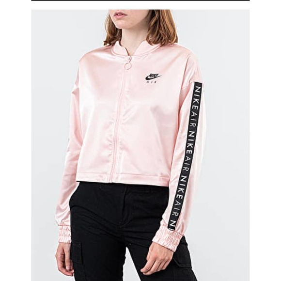 Nike woman’s crop jacket small pink air track satin crop NikeAir sleeve pockets - Picture 2 of 10